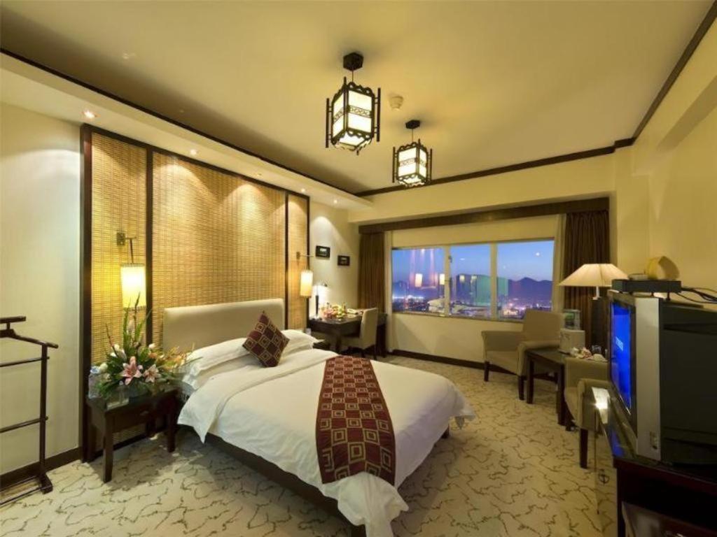 New Era Hotel Куньмин Экстерьер фото